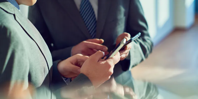 Phương thức liên hệ qua hotline được ưa chuộng bởi tính tiện lợi và nhanh gọn